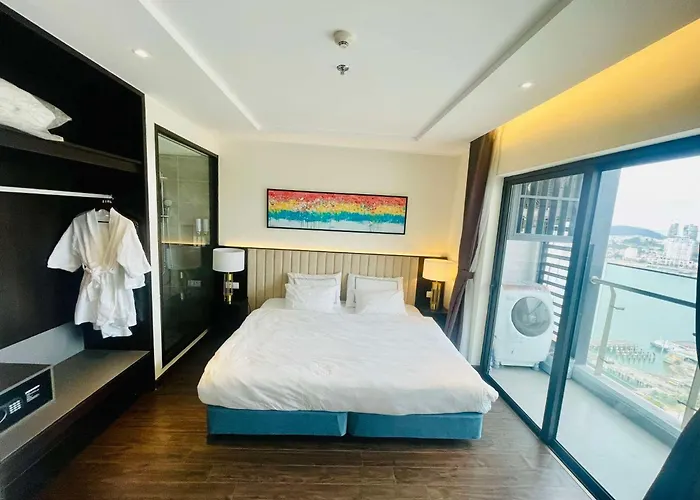 Halo's Apartment *