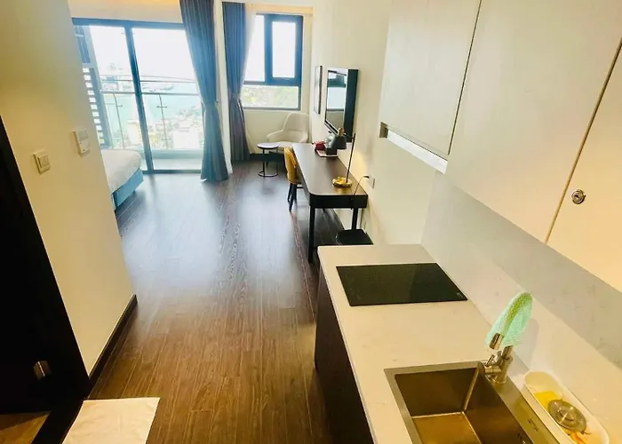 Apartment Halo's *
